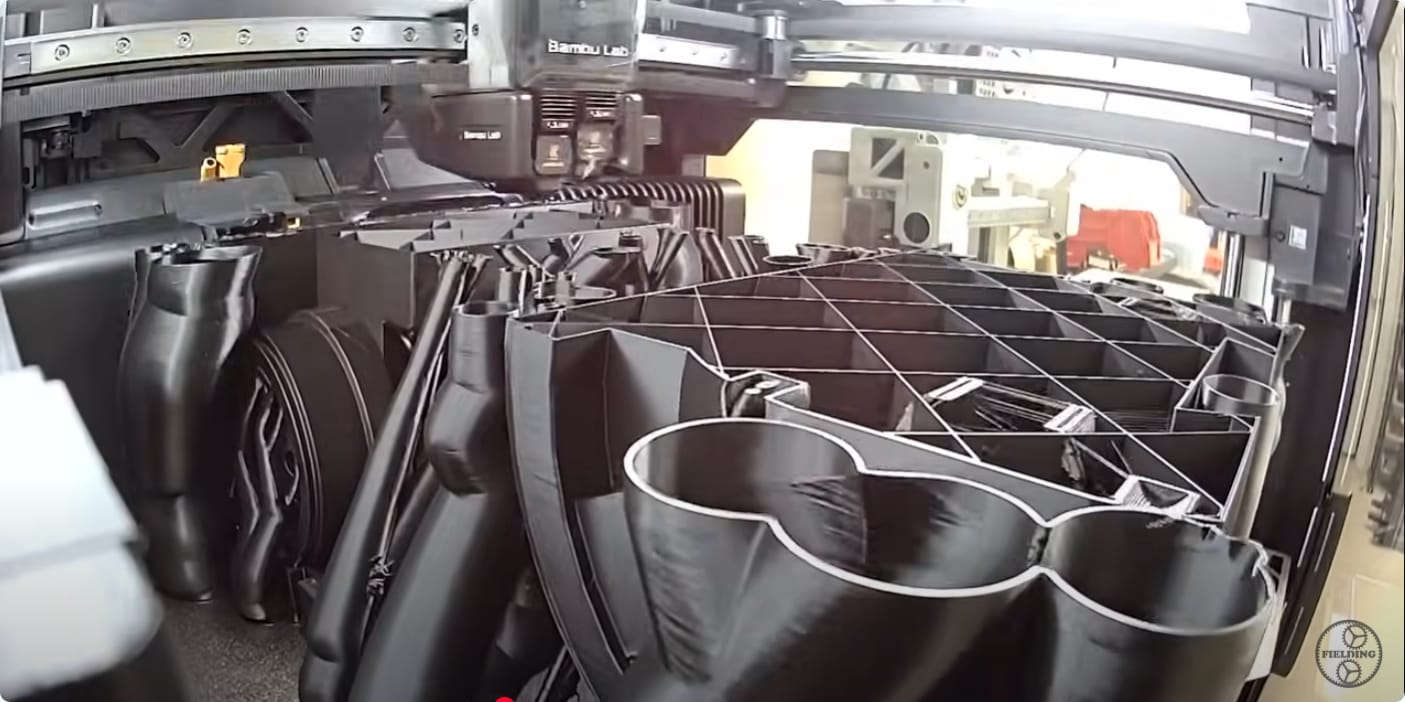 Jeremy Fielding giving a fantastic tutorial on building WALL-E